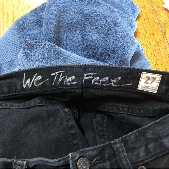 WE THE FREE Button Fly 100% Cotton Distressed Cut Off Jean Shorts - 27 - Picture 8 of 10